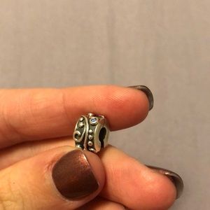 Pandora clip charm